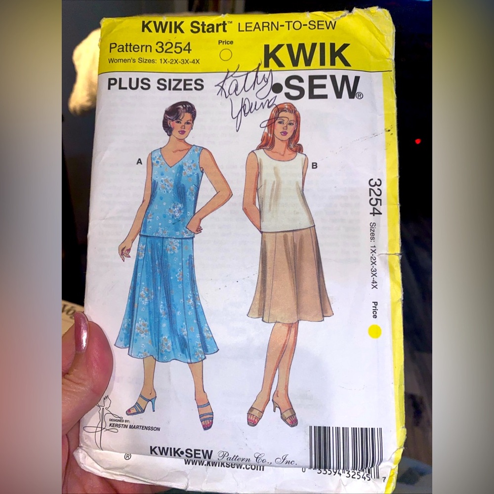 Vintage Kwik Sew Skirt And Top Sewing Pattern 3254 Size 1X-4X Uncut